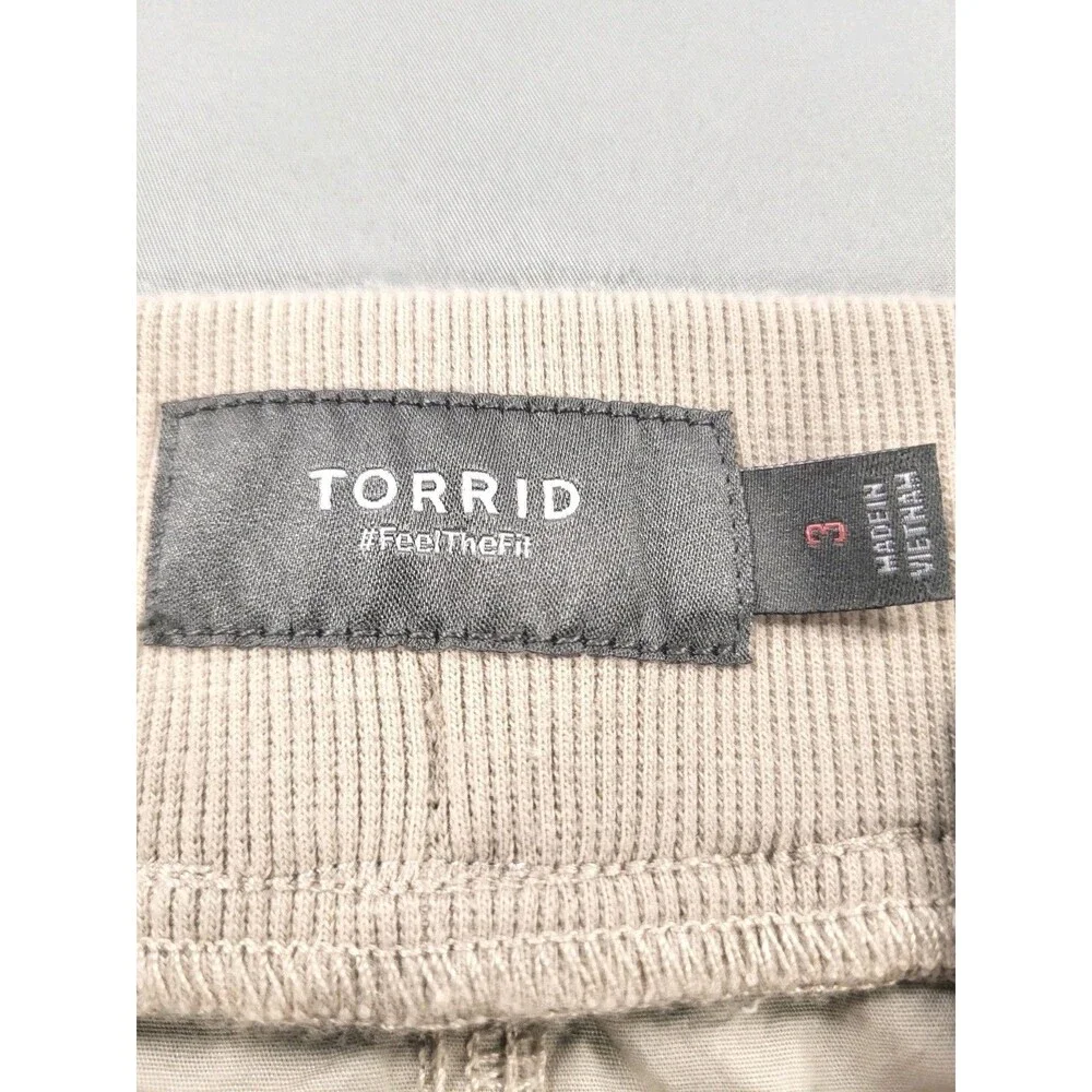 Torrid Plus Size 22/24 Beige Poplin Cargo Midi Skirt Ruched Sides NWT - Picture 4 of 9